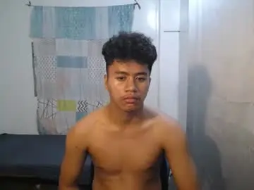 Chaturbate Nude Webcam of naughtyhot_star19
