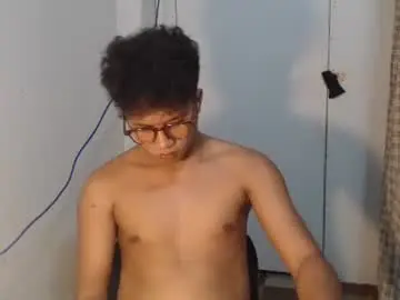 Chaturbate Live Porn of naughtyhot_star19