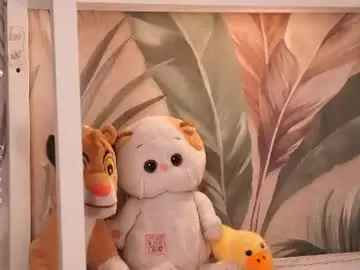Chaturbate Live Sex of zara_shine