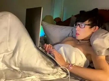 Chaturbate Adult Video Chat of hottiewithabody101