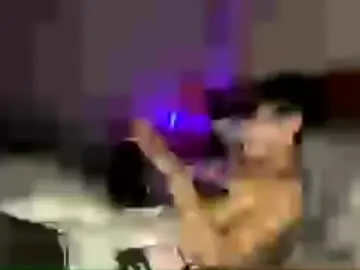 Chaturbate Free Live Porn of hottiewithabody101