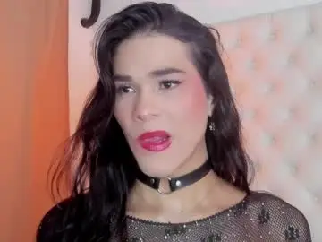 Chaturbate Live Sex Cam of _isalittlestar_