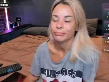 Chaturbate Free Live Porn of kristinasexyhot