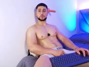 Chaturbate Live Sex of valenssio_moretti
