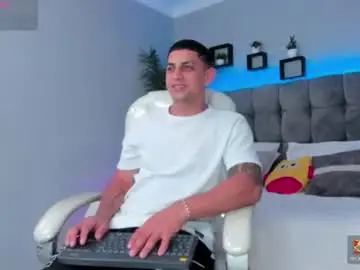 Chaturbate Adult Webcams of alex_cute77
