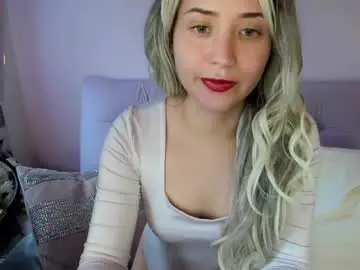 Chaturbate Live Sex Cam of greeicywells