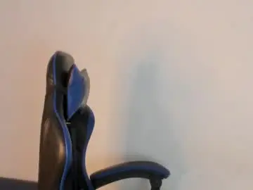 Chaturbate Nude Webcam of maximiliano_kh4lil