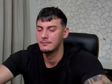 Chaturbate Live Porn of clintmasterss