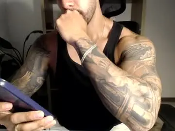 Chaturbate Best live sex cam show of loganhod