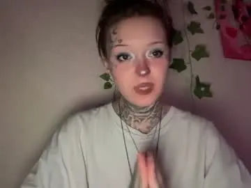 Chaturbate Free Live Porn of raven_armor