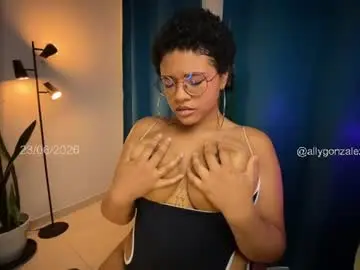 Chaturbate Sex Cam of allygonzalez18