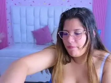 Chaturbate Live Sex Cam of lucero_s
