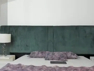 Chaturbate Live Sex Cam of scarlett__noir