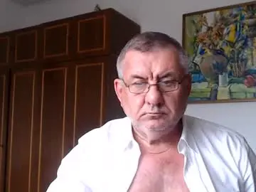 Chaturbate Watch Live Sex Cams of machomale3