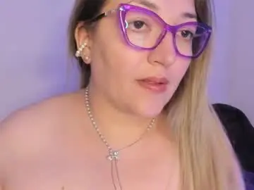 Chaturbate Live Sex of naty__mature_