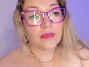 Chaturbate Sex Chat of naty__mature_