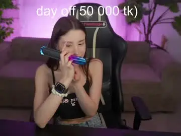 Chaturbate Free Porn Cam of bright_diamonds_054