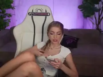 Chaturbate Adult Webcam of bright_diamonds_054