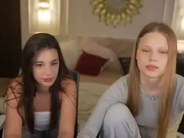 Chaturbate Adult Video Chat of bright_diamonds_054
