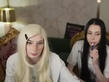 Chaturbate Free Porn Cam of bright_diamonds_054
