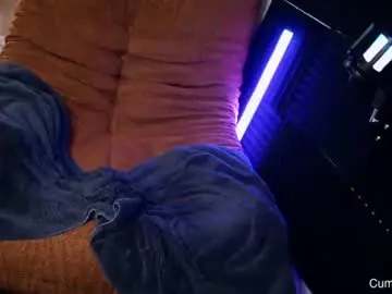 Chaturbate Live Sex Cam of whooodat