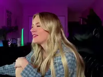 Chaturbate Free Live Porn of oliviaowens