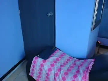 Chaturbate Best live sex cam show of zoe_clarck_