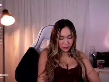 Chaturbate Best live sex cam show of ashley2004_