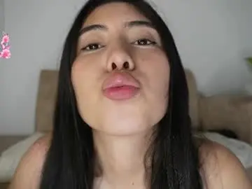 Chaturbate Free Live Porn of sweetpussyhot_