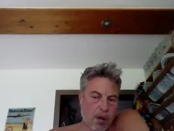 Chaturbate Live Sex Cam of lofe_1978
