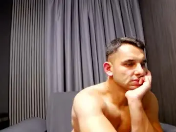 Chaturbate Sex Cam of antoniovalentinidiamond