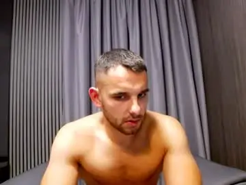 Chaturbate Sex Cam of antoniovalentinidiamond