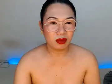 Chaturbate Live Sex Cam of hannabanana_ts