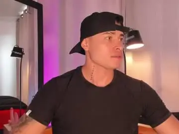 Chaturbate Sex Cam of connorsmith_26