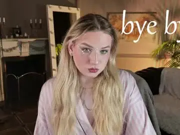 Chaturbate Live Sex Cam of jes_solar