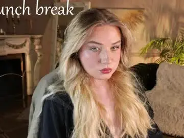Chaturbate Live Sex Cam of jes_solar