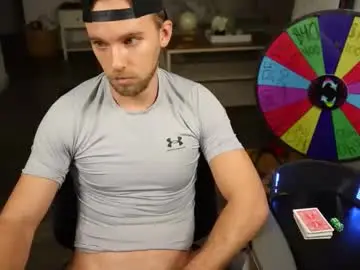 Chaturbate Best live sex cam show of troy_greenxo