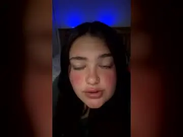 Chaturbate Sex Cam of lira_teaseox