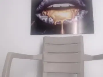 Chaturbate Free Porn Cam of drake_brown_23