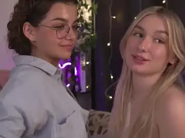 Chaturbate Watch Live Sex Cams of huba_booba
