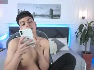 Chaturbate Watch Live Sex Cams of jeremias_1
