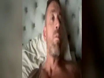 Chaturbate Live Porn of youwantus69