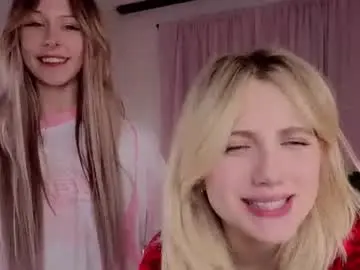 Chaturbate Live Sex Cam of pinkadele