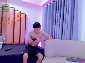 Chaturbate Live Porn of vaneloppe_23