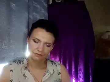 Chaturbate Adult Webcam of hotmamaqueen234