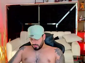 Chaturbate Free Porn Cam of ostin_big09