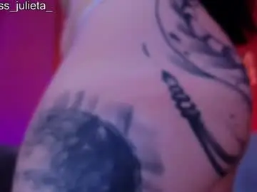 Chaturbate Watch Live Sex Cams of julieta_russell