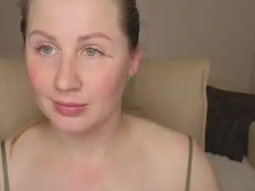 Chaturbate Nude Webcam of helens_lov