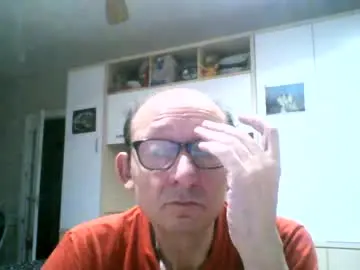 Chaturbate Watch Live Sex Cams of serrano49