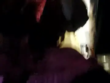 Chaturbate Free Porn Cam of xploringus1